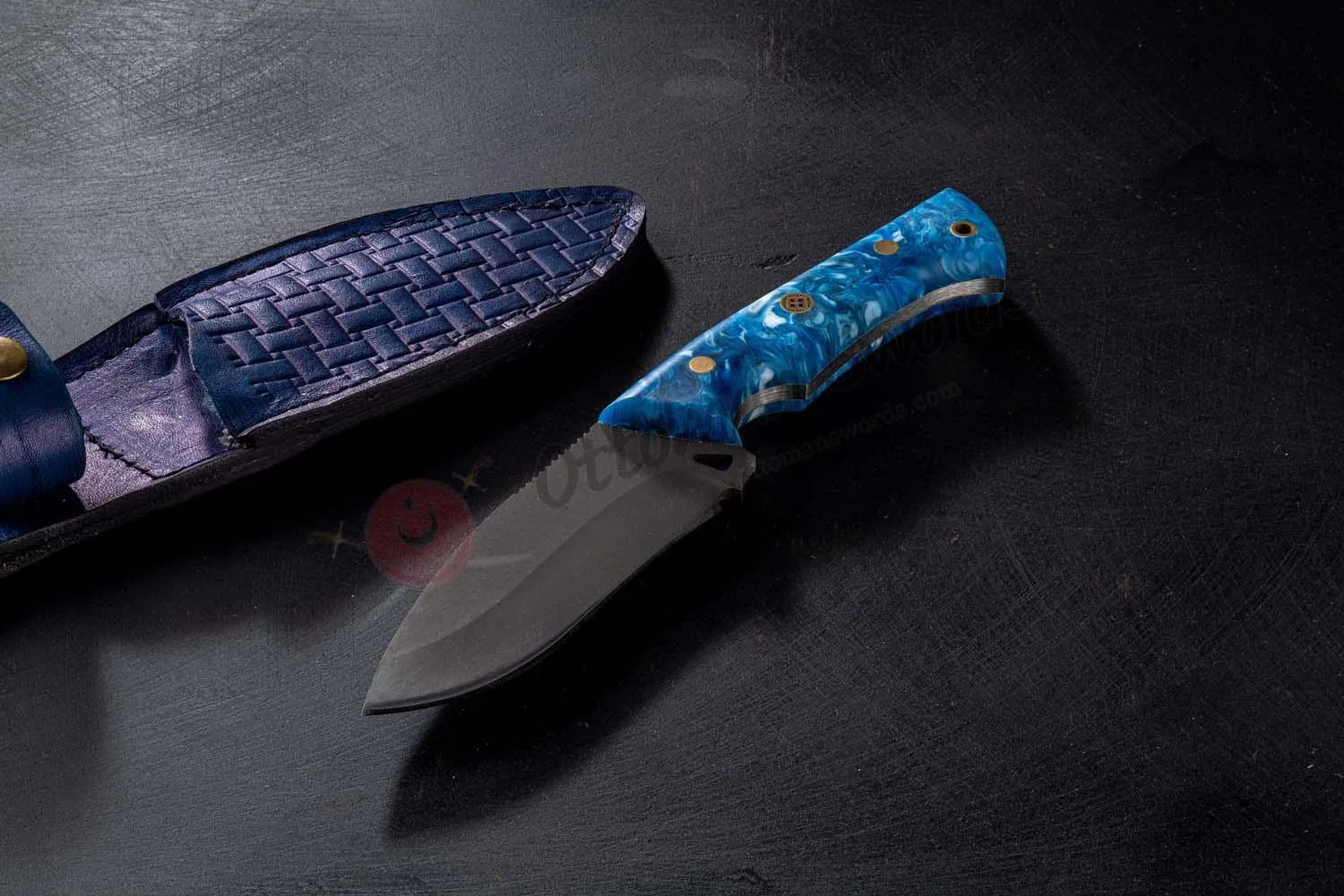 D2 Steel Survival BushCraft Knife Blue Epoxy Handle 10"