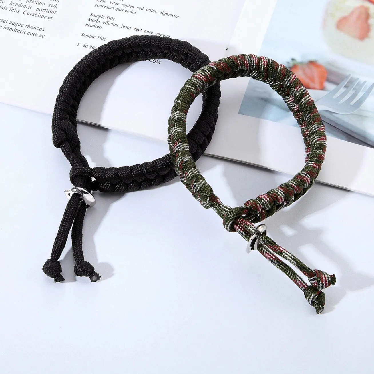 Parana Multi-function Paracord Survival Bracelet